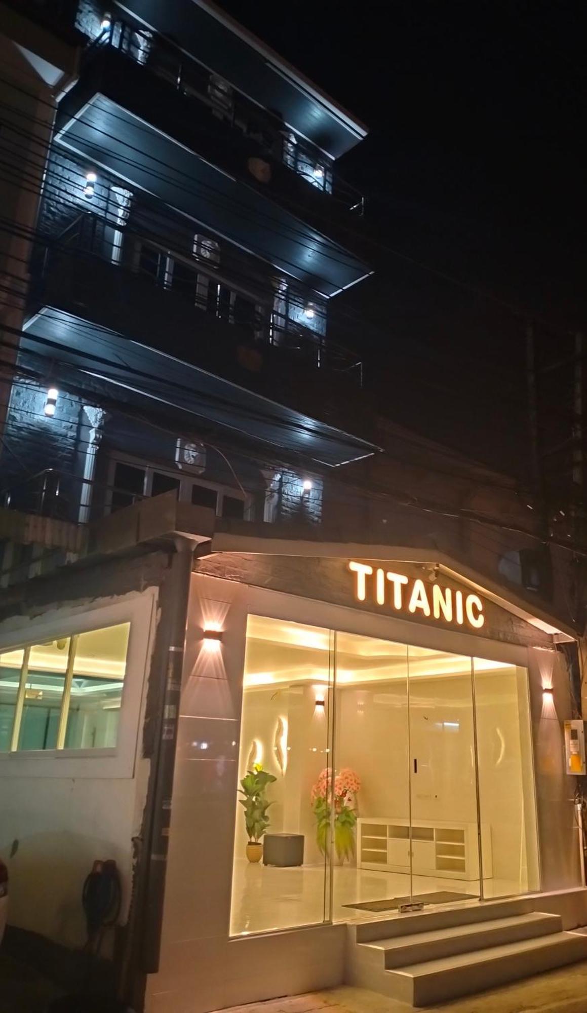 Titanic Residence-5 Minutes Walk To Walking Street Pattaya Exterior foto